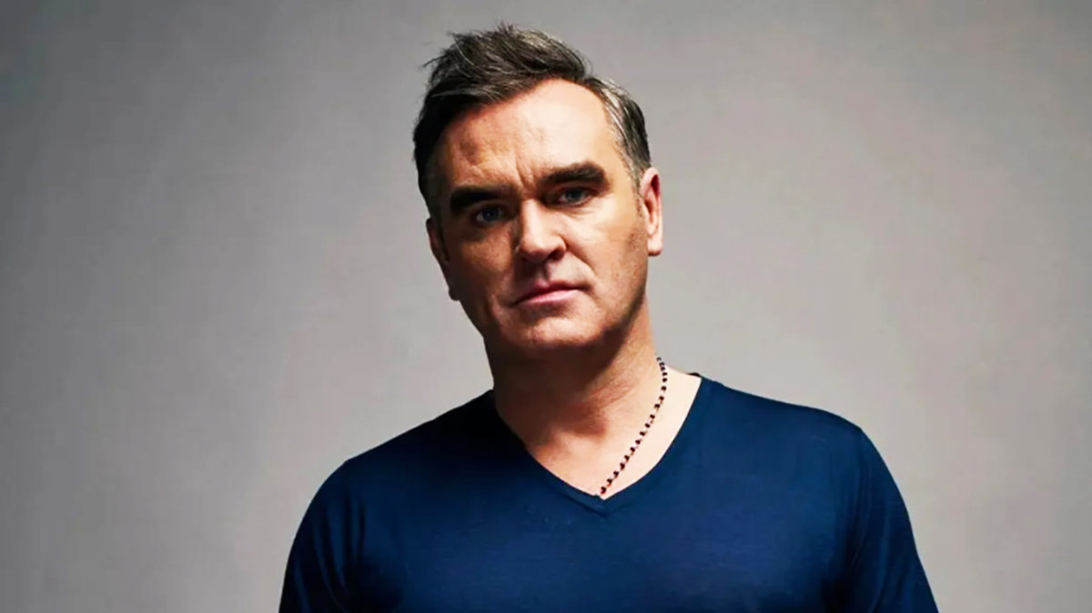 Συναυλία του Morrissey διακόπηκε μετά την εισβολή θαυμαστών στη σκηνή