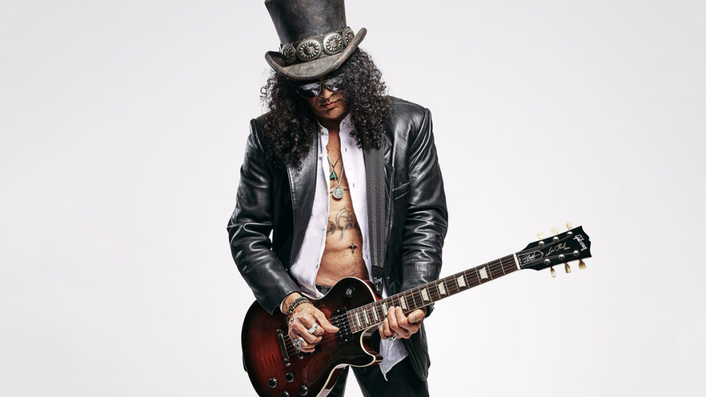 O Slash παίζει κιθάρα σε τραγούδι της ταινίας “Barbie”