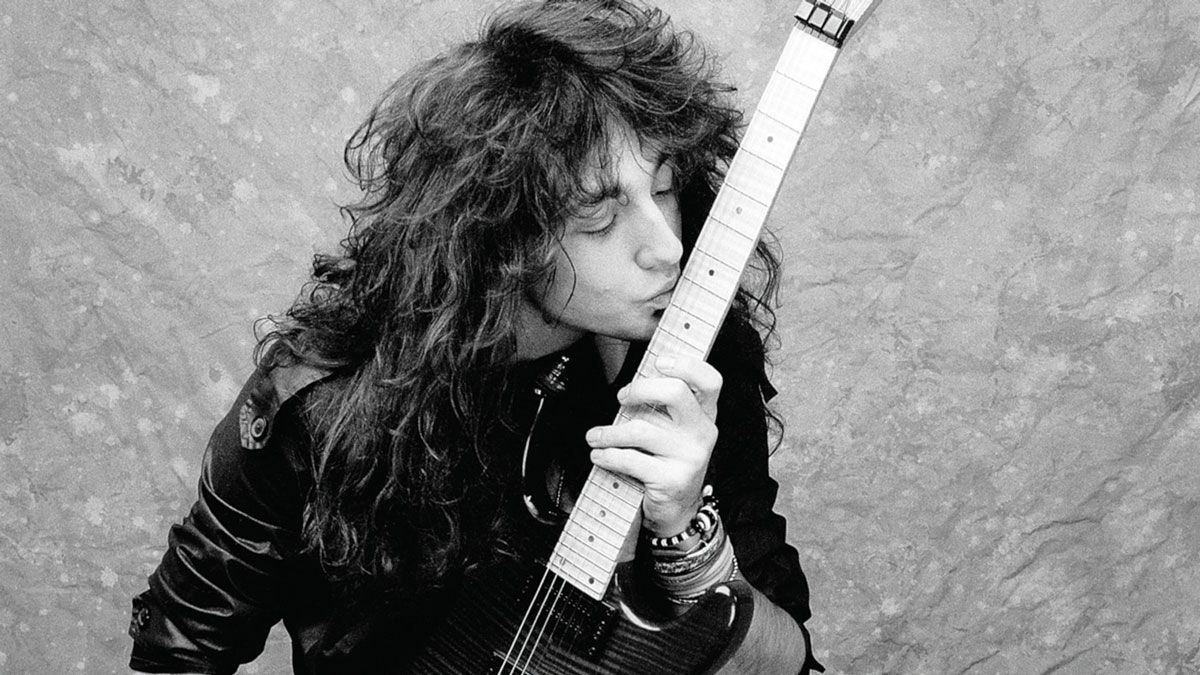110.000 δολάρια πωλήθηκε η κιθάρα που δώρισε ο Eddie Van Halen στον Jason Becker