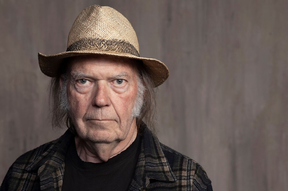Kυκλοφόρησε το “Chrome Dreams” του Neil Young