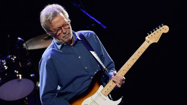 Eric Clapton – Διασκεύασε το “Always on My Mind” ως φόρο τιμής στον Willie Nelson