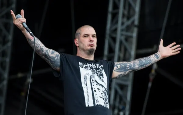 PANTERA: Την άνοιξη το φωτογραφικό τους άλμπουμ μέσα από τον φακό του θρυλικού Ross Halfin