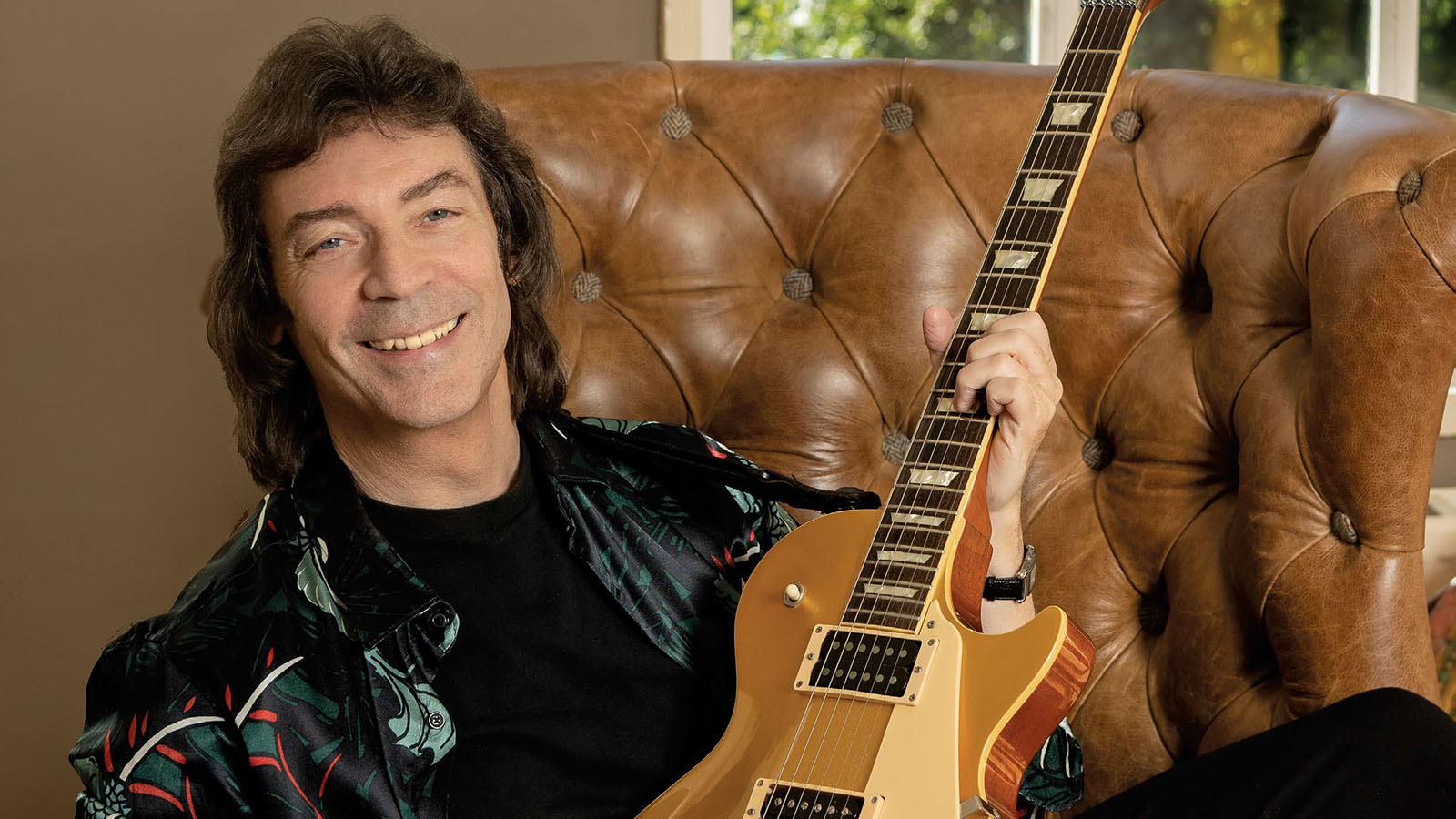 Steve Hackett – Κυκλοφορεί «The Circus And The Nightwhale»
