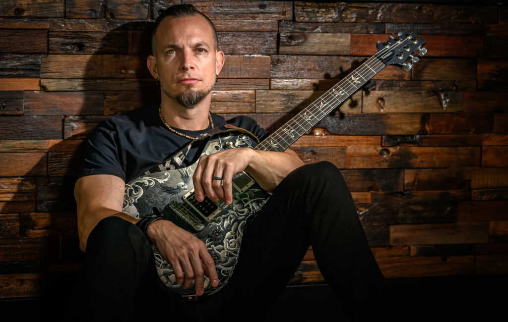Mark Tremonti: Τον Γενάρη το νέο του άλμπουμ