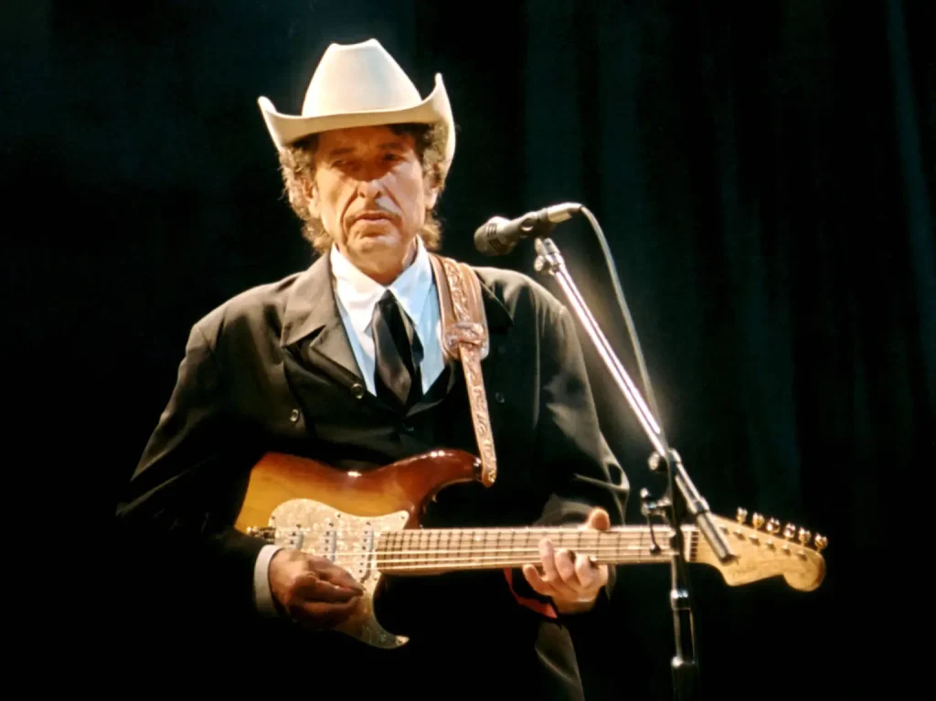 Ο Bob Dylan έπαιξε το «Not Dark Yet» για πρώτη φορά μετά από επτά χρόνια και το ανανέωσε εντελώς