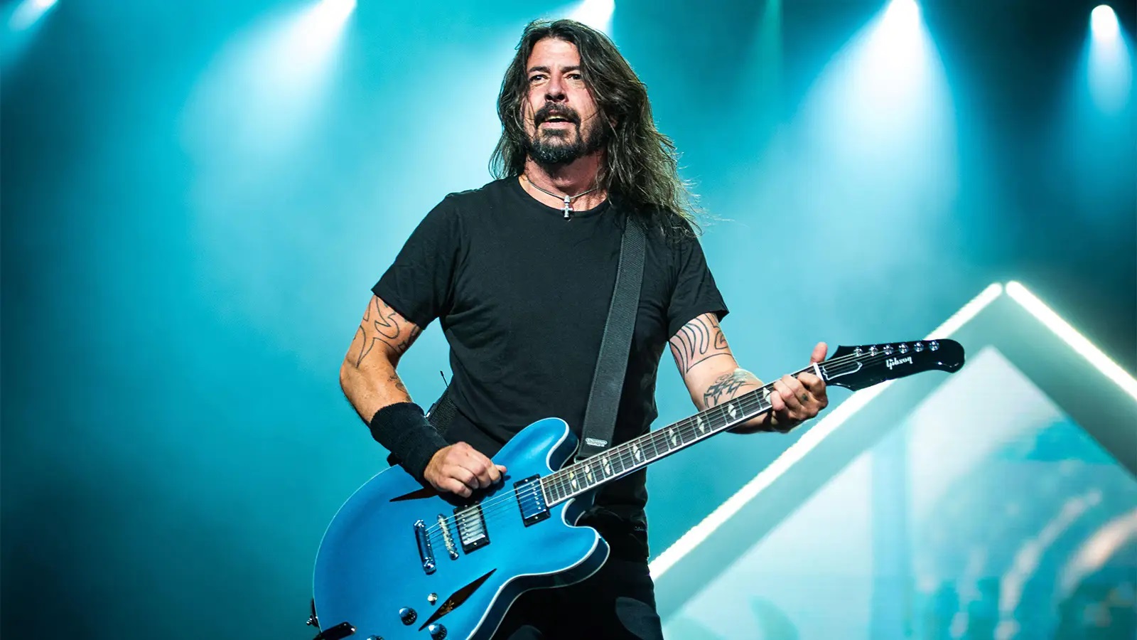 Dave Grohl: Αποκάλυψε ότι απέκτησε μία κόρη εκτός γάμου