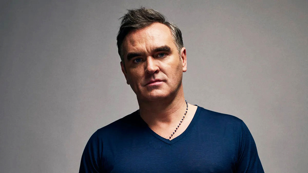 Morrissey: Απέλυσε τη διευθυντική του ομάδα μετά τις διαψεύσεις του Johnny Marr