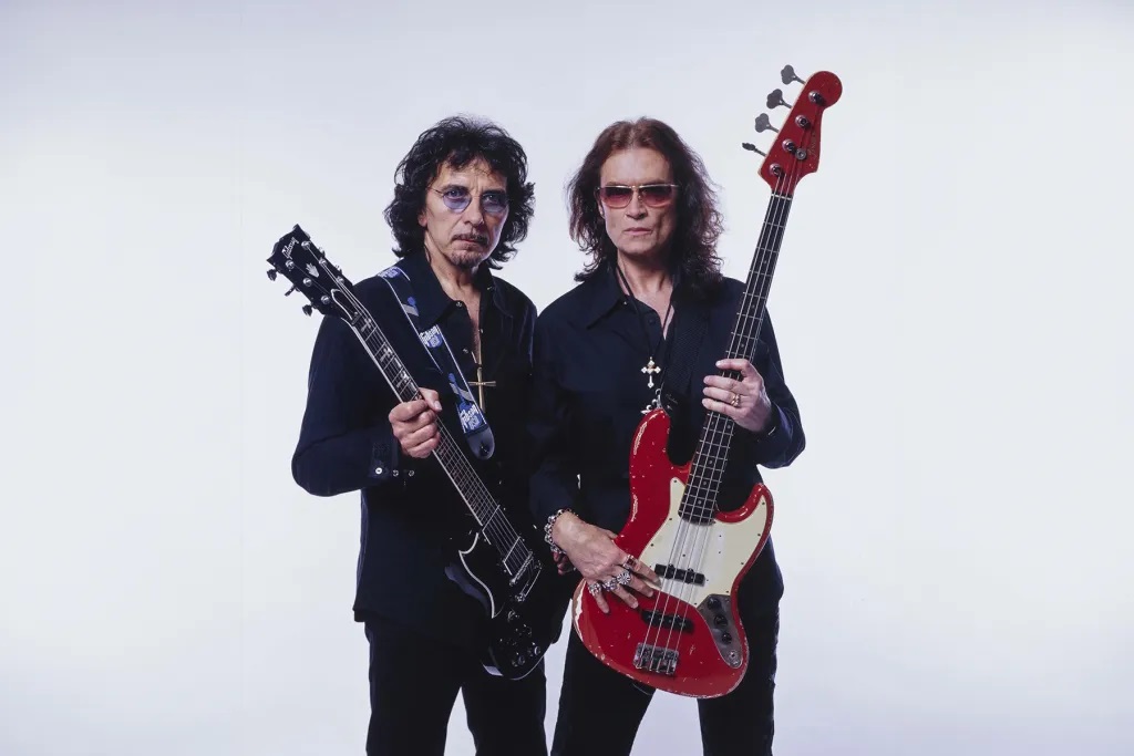 Tony Iommi και Glenn Hughes ηχογράφησαν τραγούδι με τον Robbie Williams