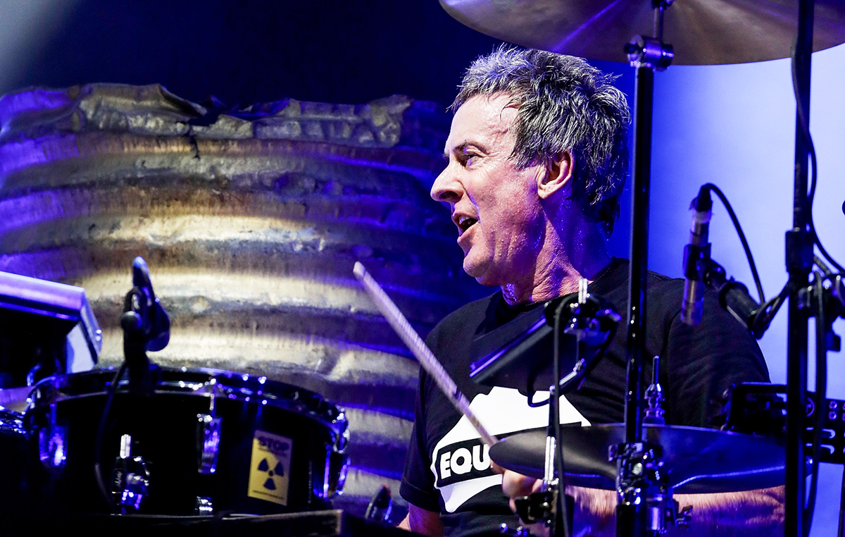 Ο ντράμερ των Midnight Oil Rob Hirst αποκαλύπτει τη διάγνωση του καρκίνου