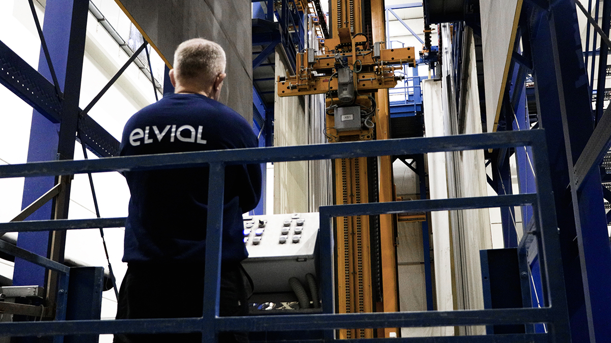 ELVIAL: Η μοναδική στην Ελλάδα Προανοδίωση 2in1 με πιστοποίηση QUALICOAT & ΣΗΜΑ SEASIDE (PRE-OX)