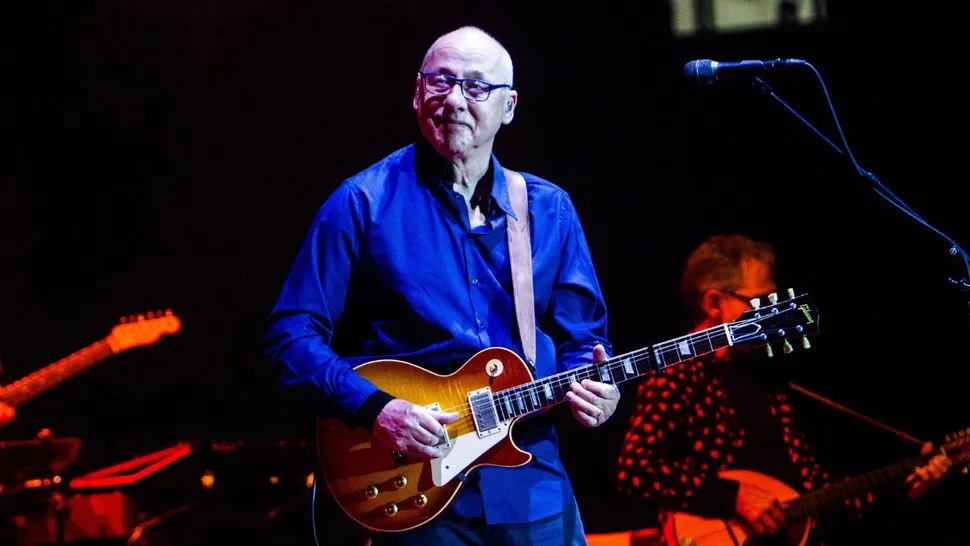 Ο Mark Knopfler ηχογράφησε αυτό το σόλο σε μια φτηνή κιθάρα και έκανε «τα πάντα λάθος» με αυτό – αλλά εξακολουθεί να είναι το αγαπημένο του