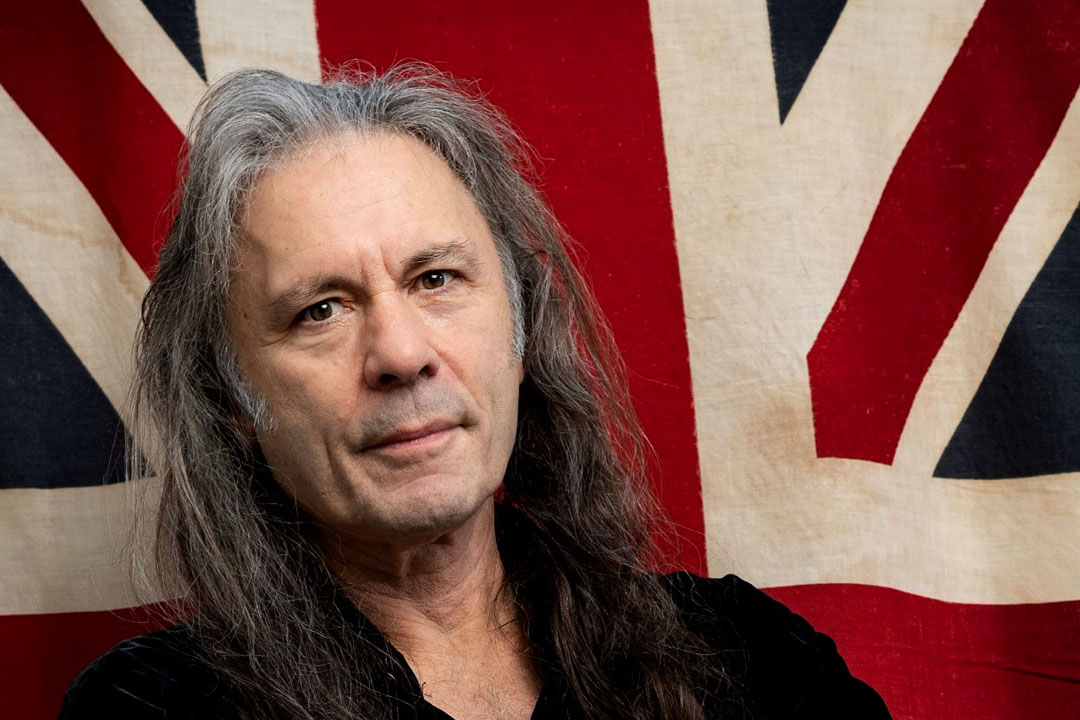Ο BRUCE DICKINSON εξηγεί γιατί οι IRON MAIDEN ζήτησαν τον περιορισμό των κινητών στις συναυλίες τους