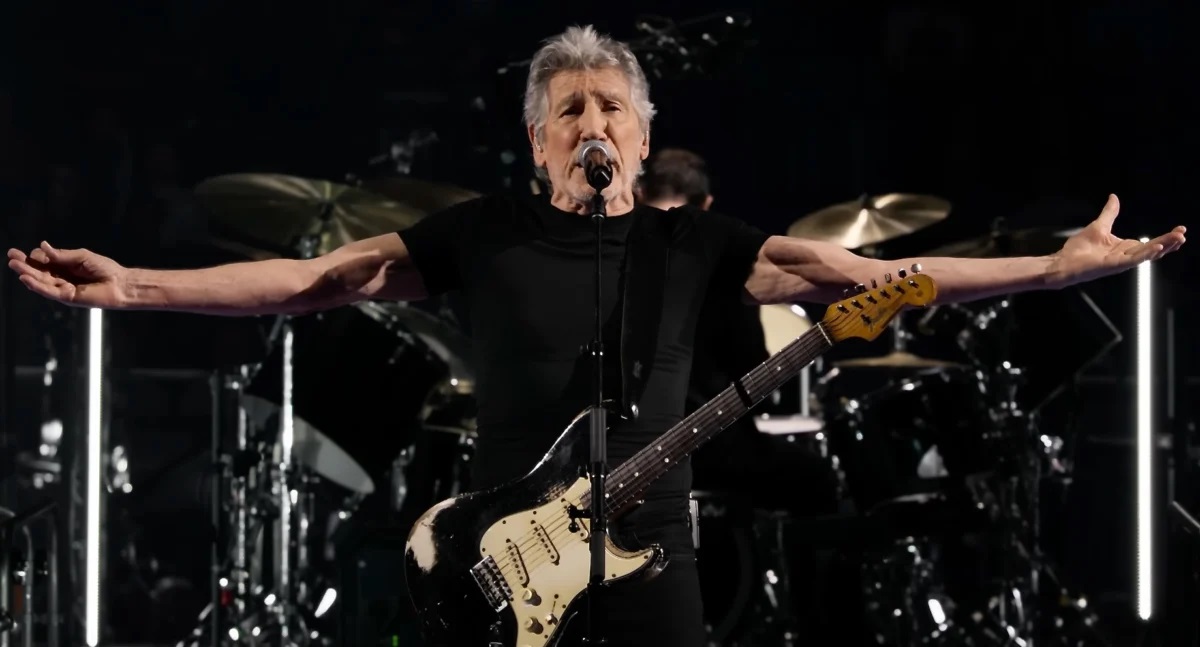 Ο θρύλος των PINK FLOYD ROGER WATERS κυκλοφορεί το βίντεο «Have A Cigar» από το This Is Not A Drill: Live From Prague – The Movie