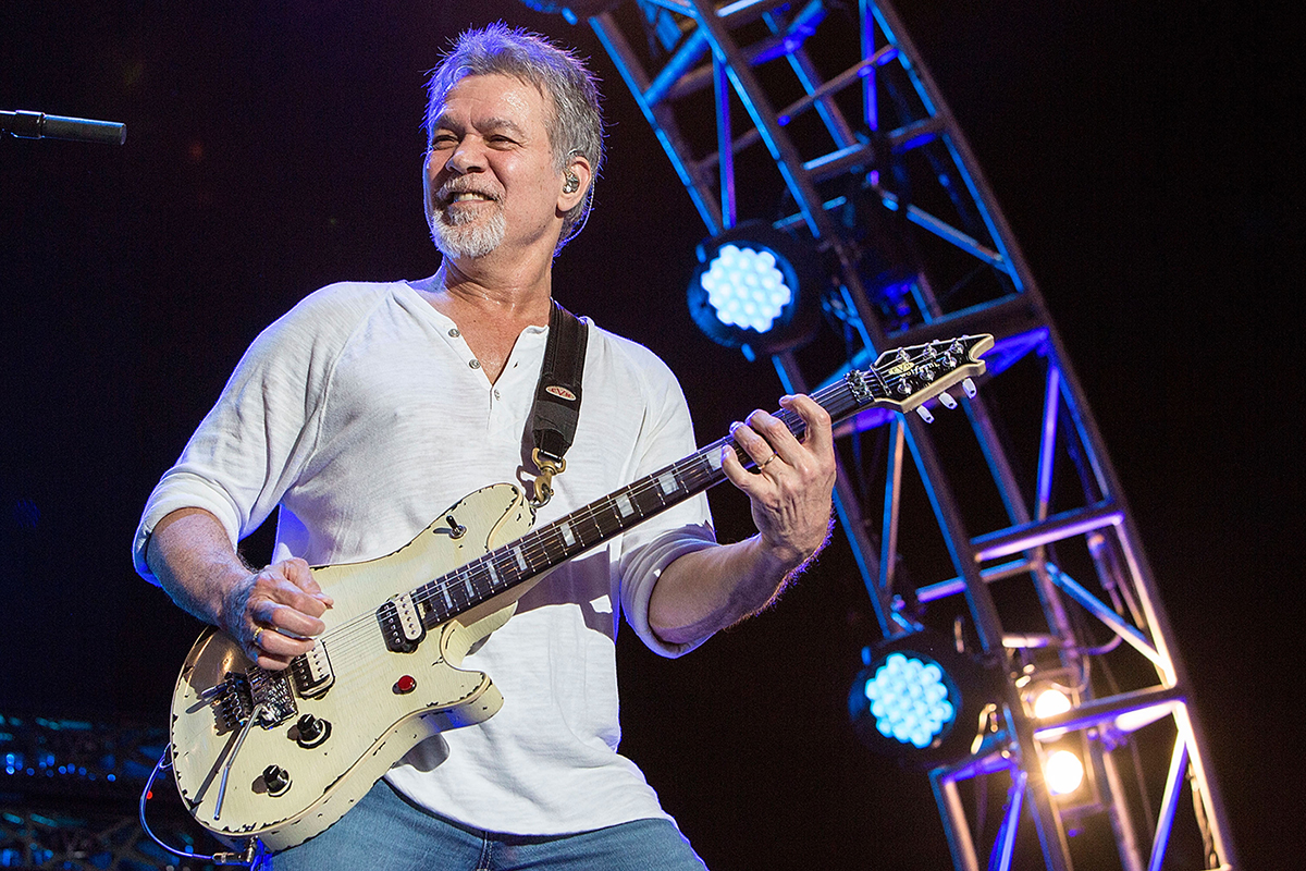 Γιατί ο Eddie Van Halen δεν ηχογραφούσε διπλά τις κιθάρες του