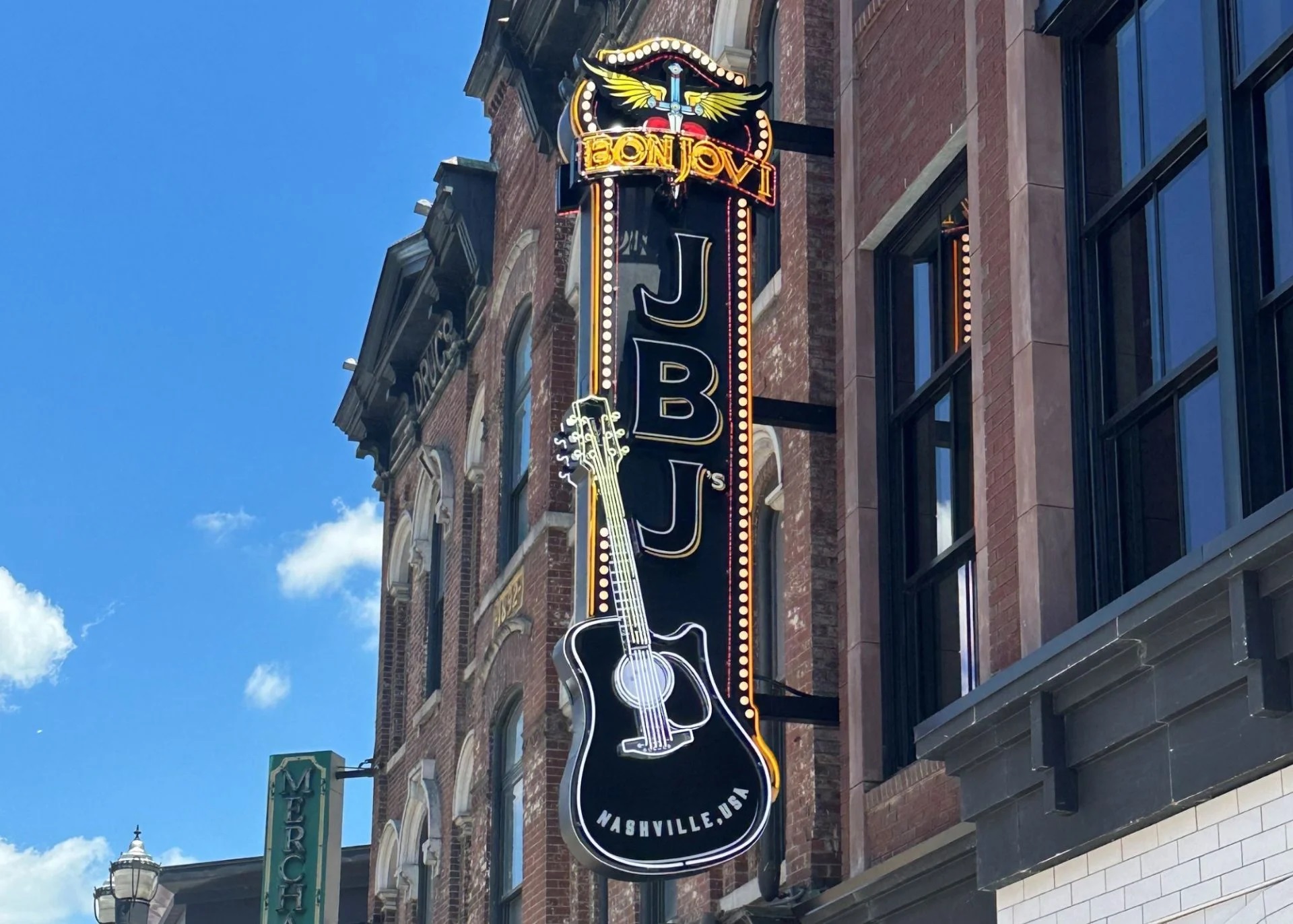 Ο Jon Bon Jovi πουλάει το μπαρ του στο Νάσβιλ για ένα αστρονομικό ποσό