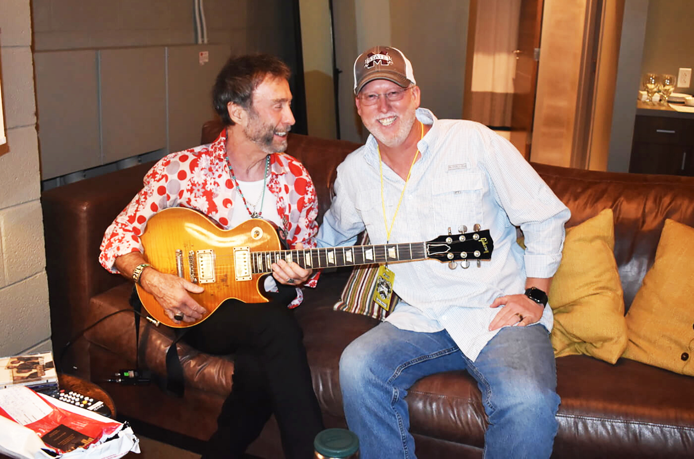 Ο SIMON KIRKE των BAD COMPANY λέει ότι αυτός και ο PAUL RODGERS θα παίξουν δύο τραγούδια στην τελετή ένταξης στο ROCK HALL