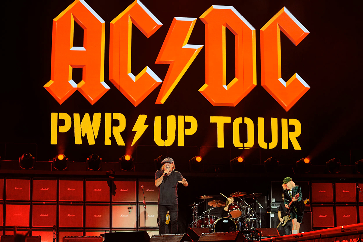 Οι AC/DC ξεπέρασαν το «επιτρεπόμενο όριο θορύβου» κατά τη διάρκεια της συναυλίας τους στο Εδιμβούργο