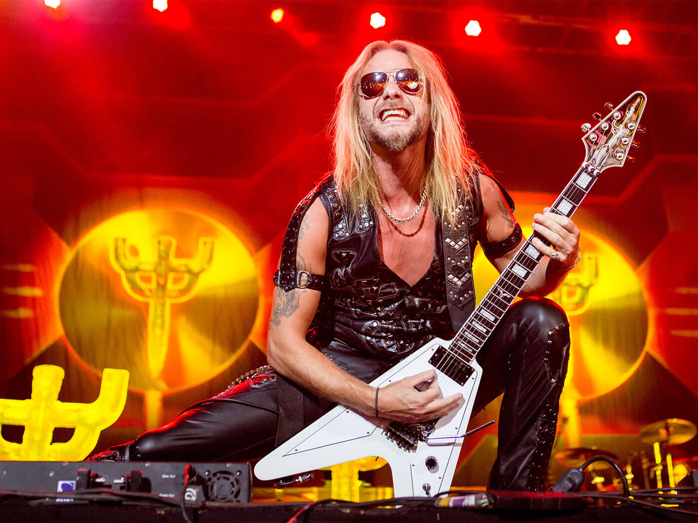Ο RICHIE FAULKNER των JUDAS PRIEST εξακολουθεί να αντιμετωπίζει «παράπλευρες απώλειες» από το εγκεφαλικό του επεισόδιο