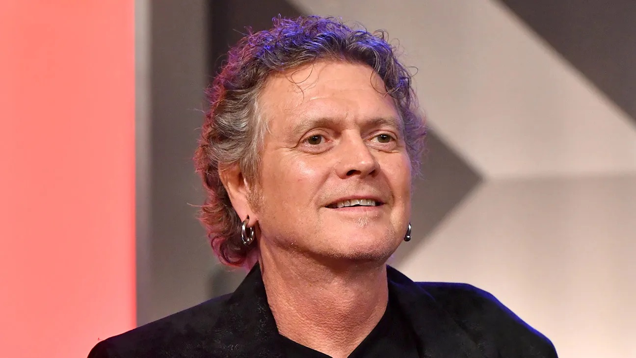 Ο RICK ALLEN λέει ότι θα κυκλοφορήσει «πολλή νέα μουσική» από τους DEF LEPPARD