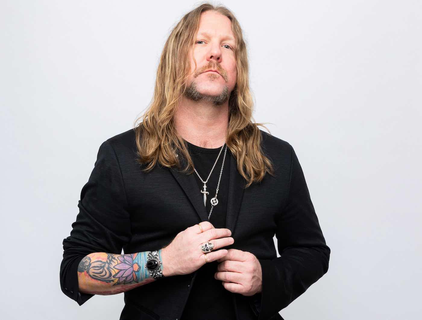 Ο Devon Allman για τον «θρίαμβο του πνεύματος» του Jimi Hendrix με το «Axis: Bold as Love»: Αποκλειστικό βίντεο