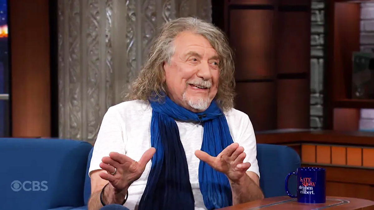 Ο Robert Plant εξηγεί πώς η μυστικιστική ατμόσφαιρα της Ουαλίας και η μαγεία του J.R.R. Tolkien επηρέασαν τους Led Zeppelin