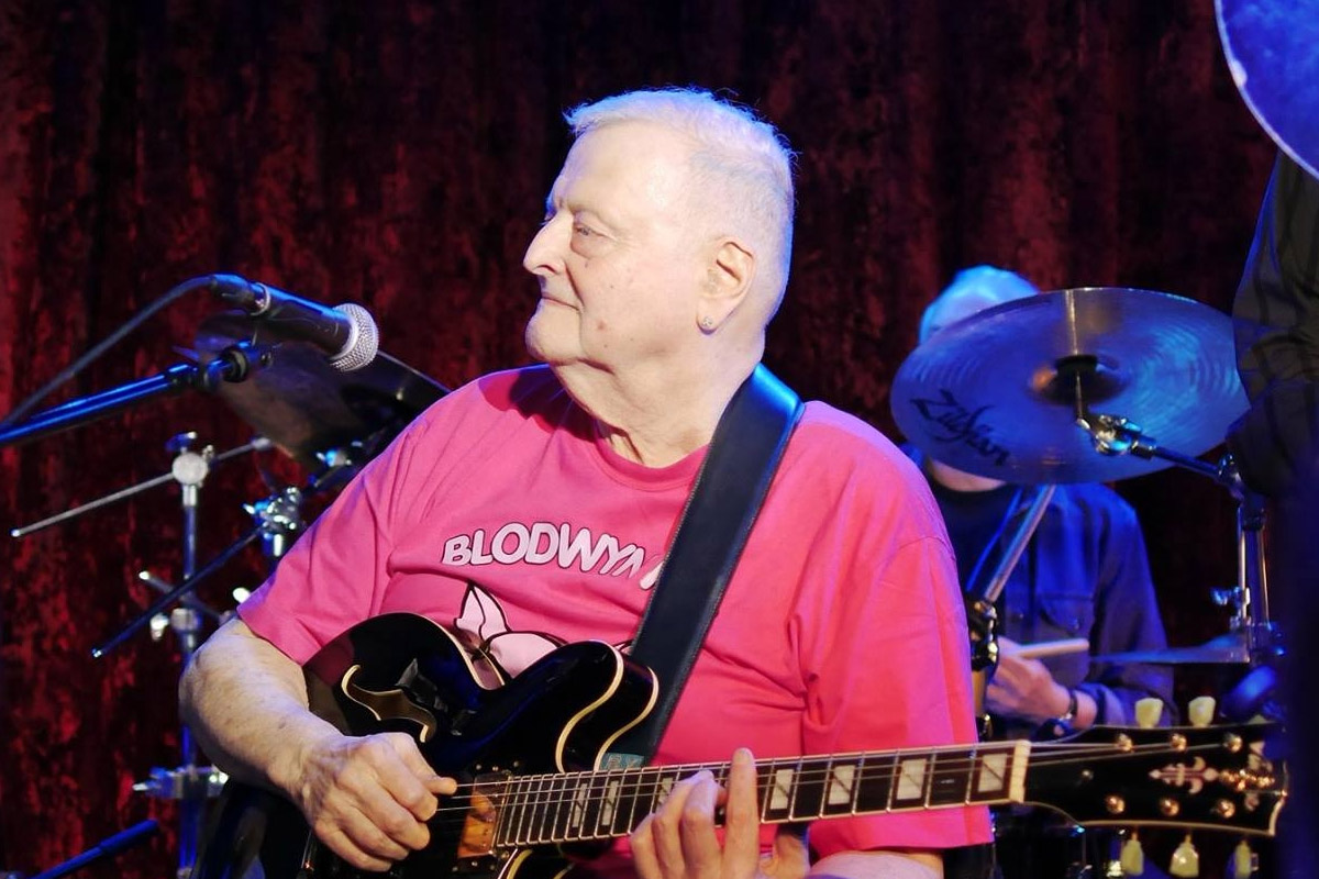 Έφυγε από τη ζωή ο αρχικός κιθαρίστας των Jethro Tull, Mick Abrahams, σε ηλικία 82 ετών