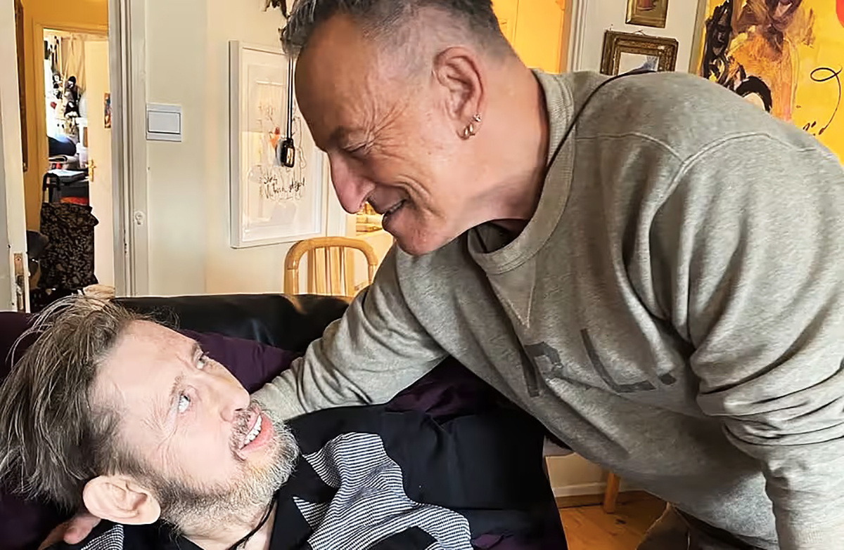 Bruce Springsteen: Διασκεύασε το «A Rainy Night in Soho» των Pogues