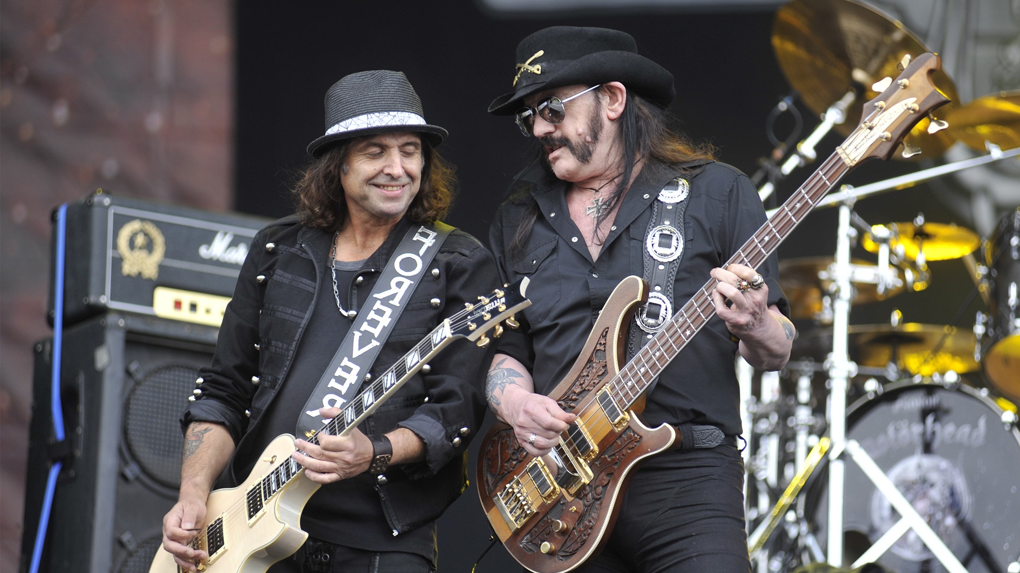 «Έφυγε» από τη ζωή ο κιθαρίστας των Motörhead Phil Campbell σε ηλικία 64 ετών