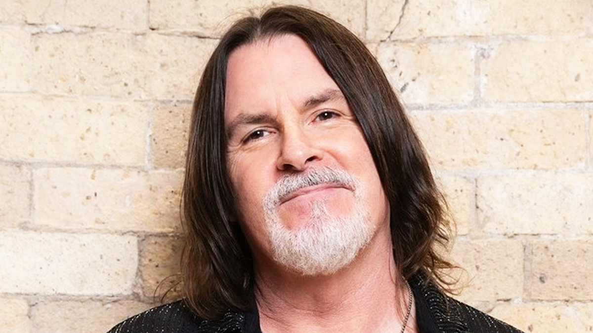 Ο τραγουδιστής των Boston Tommy DeCarlo, έφυγε από τη ζωή σε ηλικία 60 ετών μετά από μάχη με τον καρκίνο