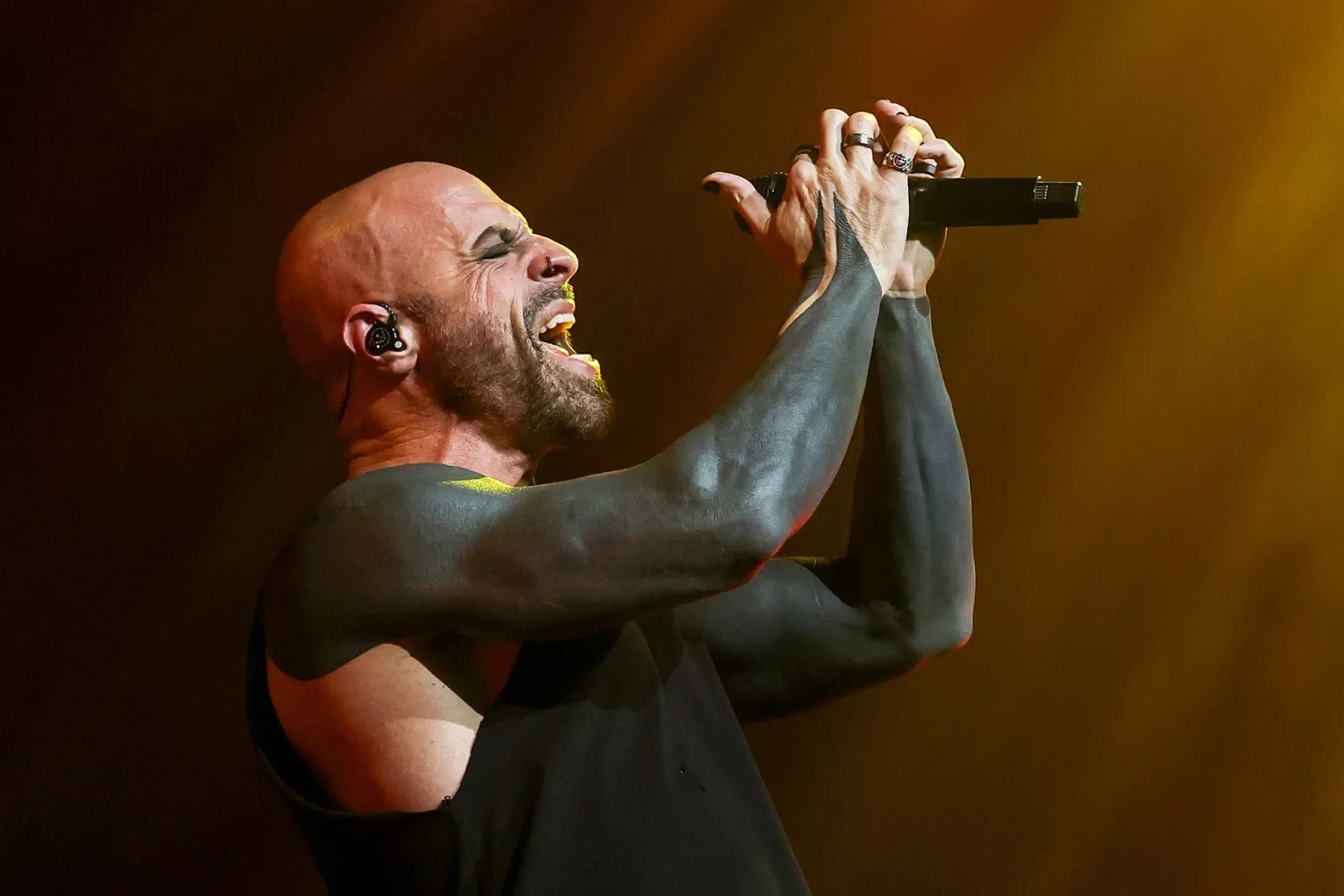 Οι DAUGHTRY με τη συμμετοχή της LZZY HALE από τους HALESTORM σε διασκευή του «Separate Ways (Worlds Apart)» στο φεστιβάλ SONIC TEMPLE 2026