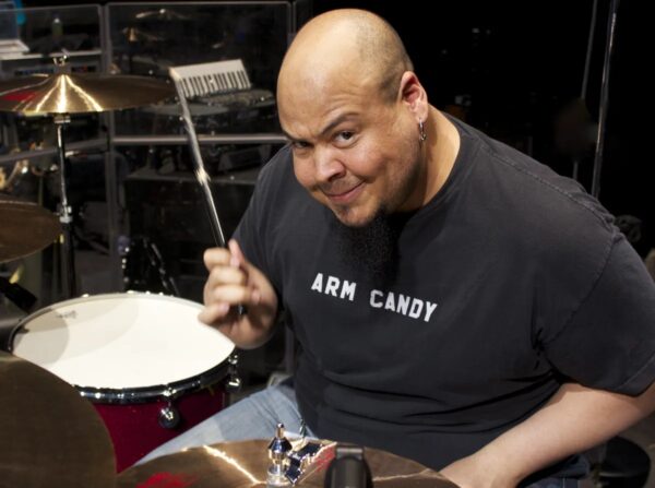 Pearl Jam: Προσωρινά στα ντραμς ο συνεργάτης του Paul McCartney, Abe Laboriel Jr.  