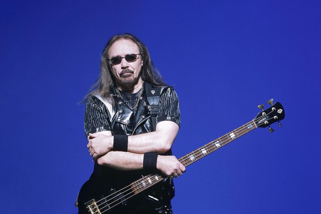 Αποσύρεται από την ενεργό δράση ο Ian Hill των Judas Priest