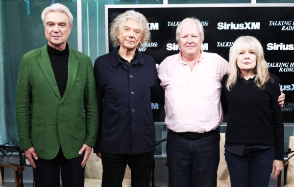 Οι Talking Heads ανακοίνωσαν το πρώτο επίσημο βιβλίο τους με τίτλο «New Feeling»